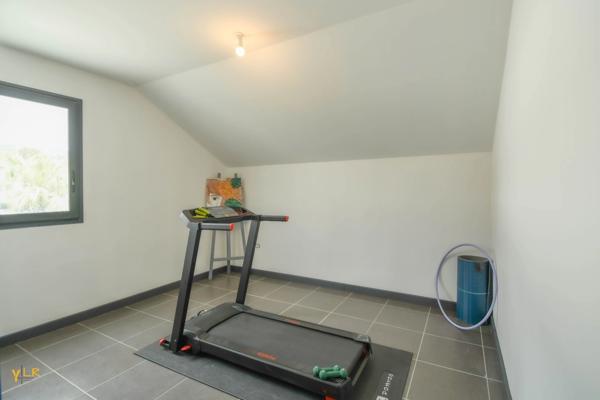 À VENDRE – APPARTEMENT F6 GRAND STANDING