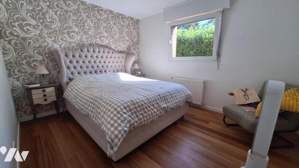 DAINVILLE - Spacieux Pavillon individuel SH env. 210 m² avec vaste garage et beau jardin terrasse