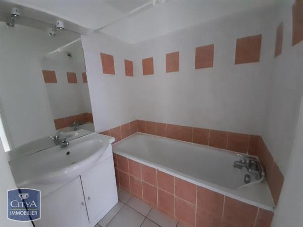 Appartement à louer 2 pièces 46.2m²