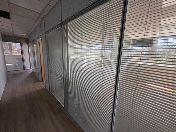 Marseille (13008) Beaux Bureaux de 205m2 - Escale Borely - A Louer