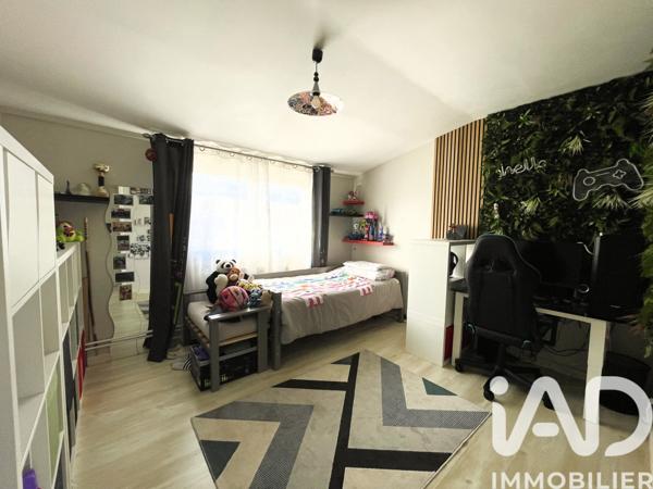 Maison à vendre 5 pièces 103 m² Châlons-en-Champagne