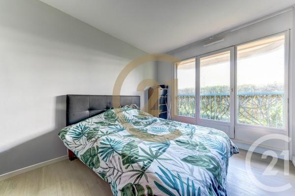 Appartement F5 à vendre  5 pièces - 99,03 m2 LYON - 69009