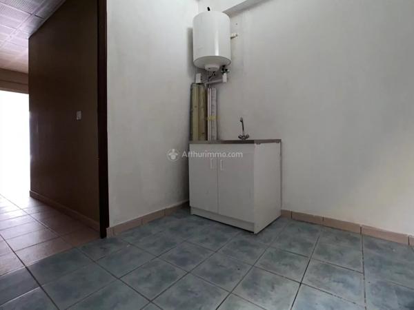 Location                                                      Local commercial
                        
                     1 pièces                      57 m2                     à Albi