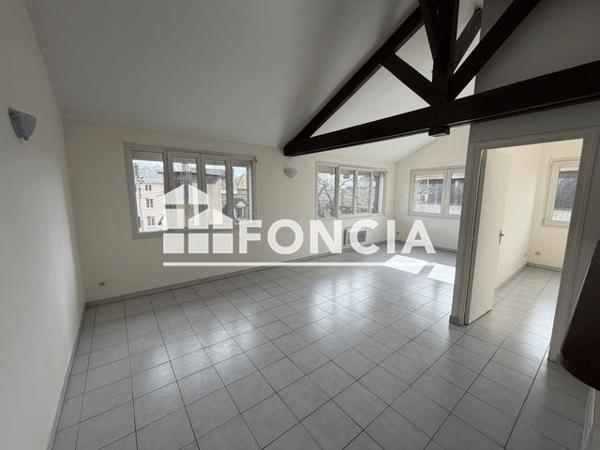 Location Appartement 2 pièces 48.5 m² - Beauvais 60000