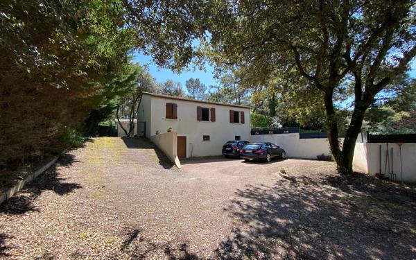 Maison à vendre    7 pièces •  Les Mathes