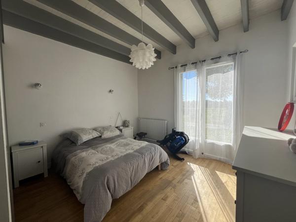 Maison à vendre |  La Roche-Chalais |  8 pièces | 237 m²