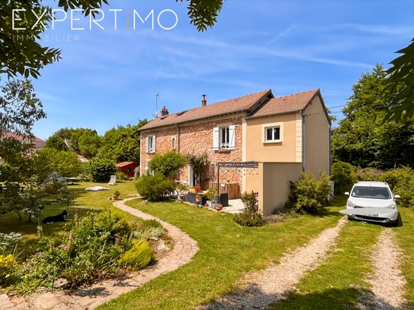 Breuillet (91650) NOUVEAUTÉ À BREUILLET À 100 m de la gare RER C Maison ancienne de 110 m² pleine de charme – entre ville et na