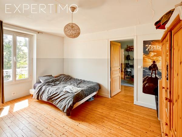 Breuillet (91650) NOUVEAUTÉ À BREUILLET À 100 m de la gare RER C Maison ancienne de 110 m² pleine de charme – entre ville et na