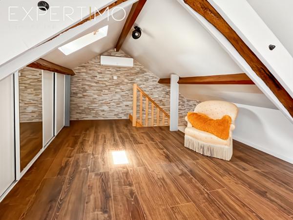 Breuillet (91650) NOUVEAUTÉ À BREUILLET À 100 m de la gare RER C Maison ancienne de 110 m² pleine de charme – entre ville et na