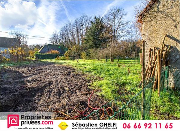 grange d'environ 45 m² avec terrain constructible d'environ 600 m²