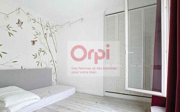 Appartement à vendre    4 pièces • 101,25 m2 Issy-les-Moulineaux