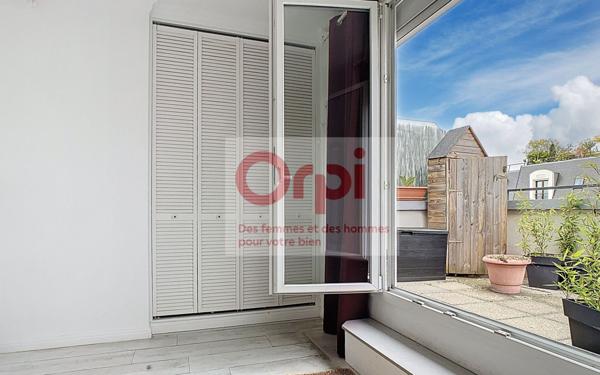 Appartement à vendre    4 pièces • 101,25 m2 Issy-les-Moulineaux
