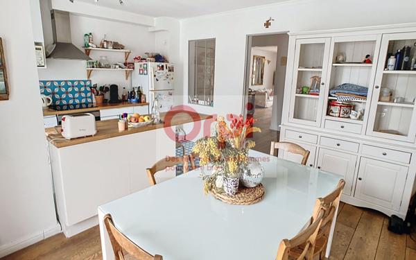 Appartement à vendre    4 pièces • 101,25 m2 Issy-les-Moulineaux