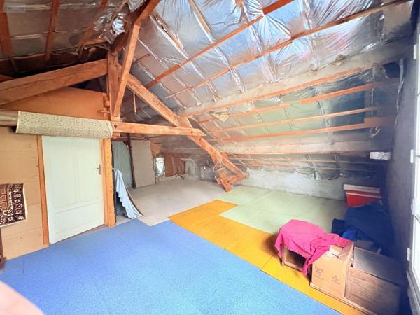 Maison à vendre à Argenton-sur-Creuse dans l'Indre (36200), ref : 037/2645