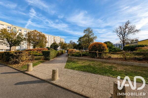 Location appartement 3 pièces 49 m² Nantes
