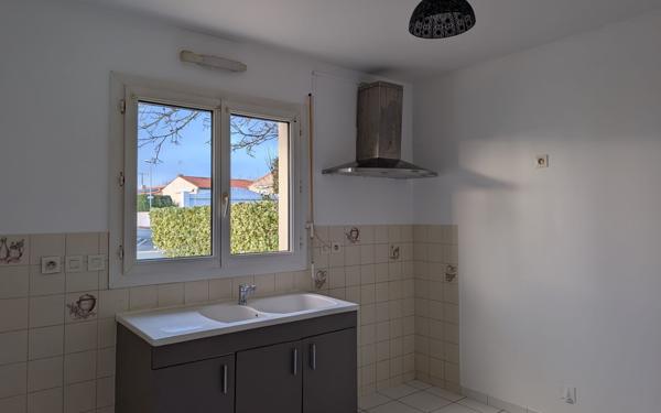 Maison à louer    4 pièces •  Royan