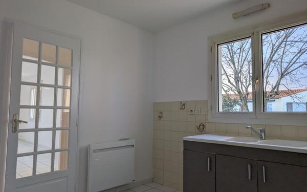 Maison à louer    4 pièces •  Royan