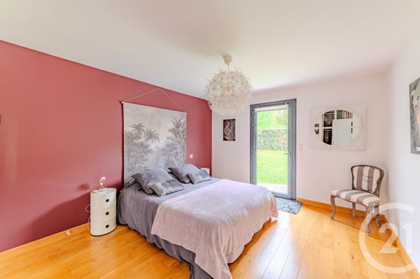 Maison à vendre  7 pièces - 331,88 m2 LAVAL - 53