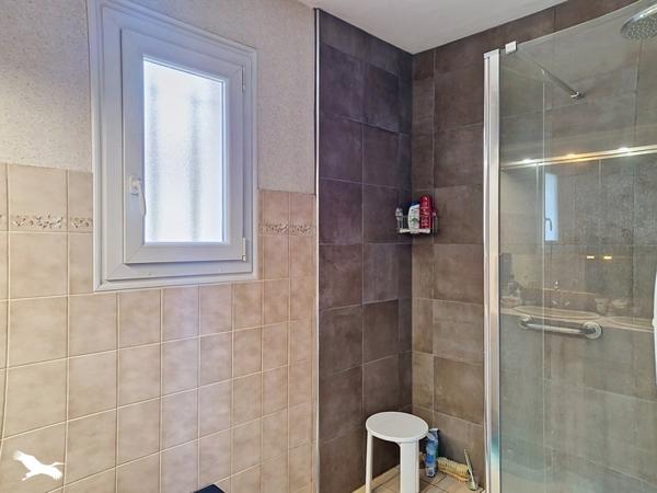 Maison à vendre 265 500 € Brive-la-Gaillarde 5 p 121 m² DPE D