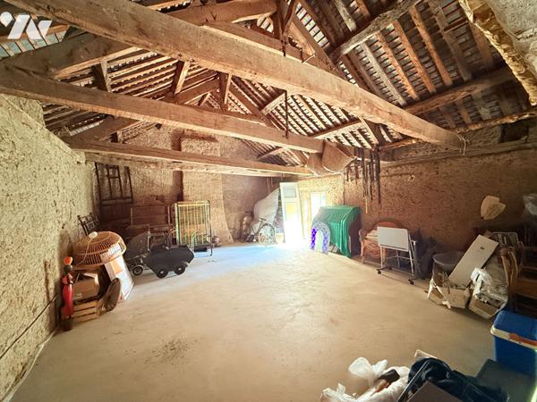 BETTON - longère rénovée T6 proche St Grégoire