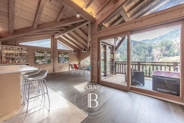 Morzine, Chalet 5 Chambres -  241 m² à vendre