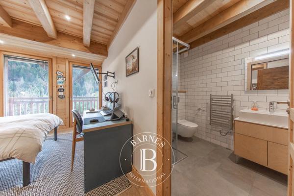 Morzine, Chalet 5 Chambres -  241 m² à vendre