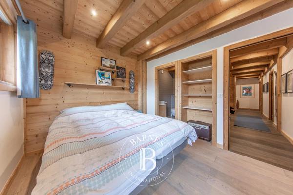Morzine, Chalet 5 Chambres -  241 m² à vendre