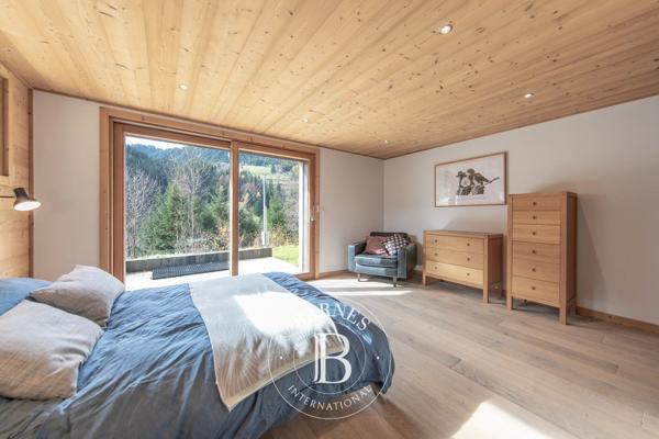 Morzine, Chalet 5 Chambres -  241 m² à vendre