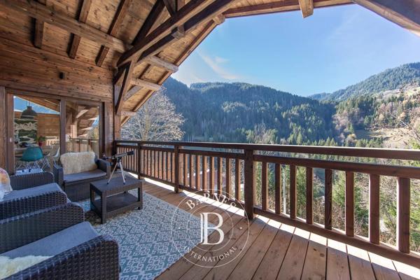 Morzine, Chalet 5 Chambres -  241 m² à vendre