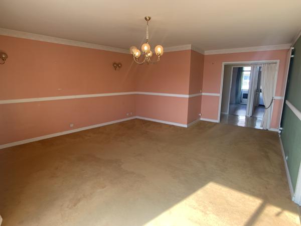 Appartement
                                                                                                                                                                                                                                                                                                                        4 pièce(s)                                                                                                                                                                                                          2 chambre(s)                                                                                                                                                                                                          84.5  m²