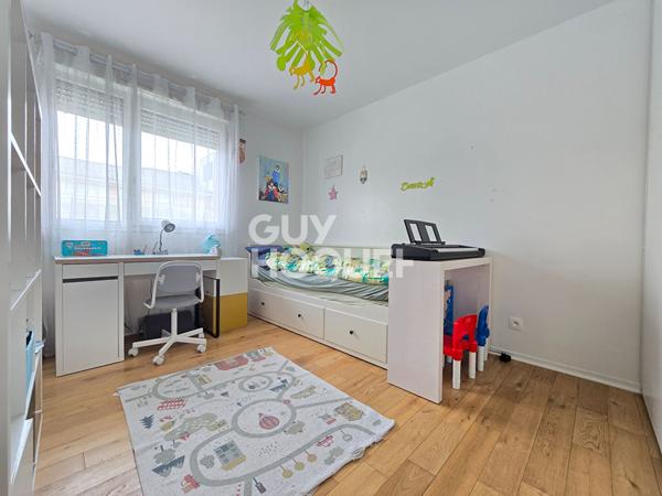 5 PIÈCES - 4 CHAMBRES - DERNIER ÉTAGE