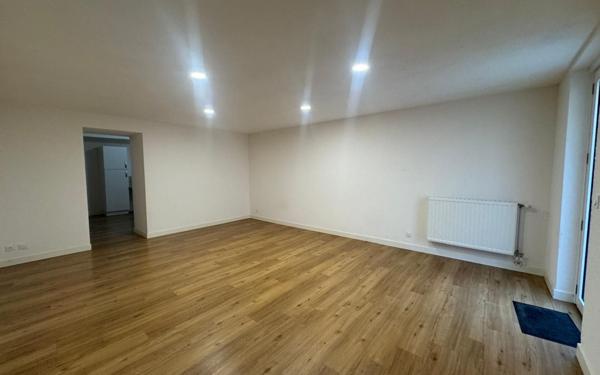 Appartement à vendre    4 pièces • 88,50 m2 Bourg-de-Péage