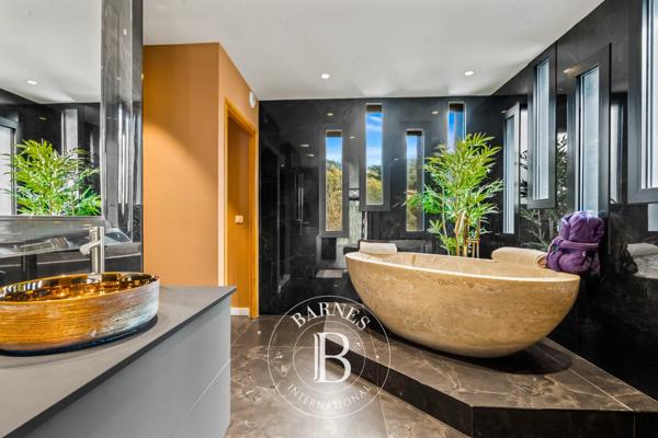 Les Issambres, Villa 3 Chambres -  325 m² à vendre