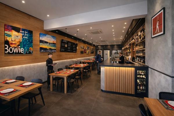 EXCEPTIONNEL – RESTAURANT EMPLACEMENT N°1 BORD DE L’EAU – BAYONNE