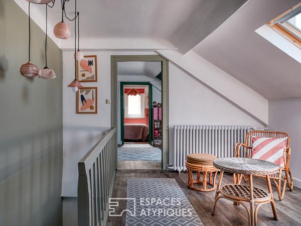 Bâtisse de 1890 avec magnifique vue sur la vallée