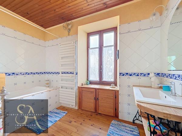 Maison de charme avec piscine intérieure - 3 chambres – Sainte-Eulalie proche Carcassonne