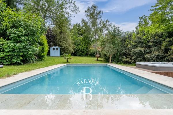 Louveciennes, Maison 4 Chambres -  250 m² à vendre