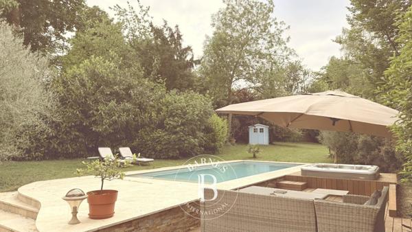 Louveciennes, Maison 4 Chambres -  250 m² à vendre