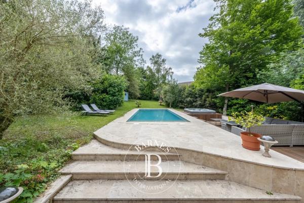 Louveciennes, Maison 4 Chambres -  250 m² à vendre