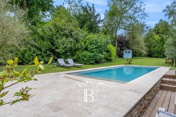 Louveciennes, Maison 4 Chambres -  250 m² à vendre