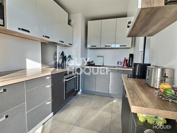 À VENDRE 4 PIÈCES + TERRASSE + 2 PLACES DE PARKING