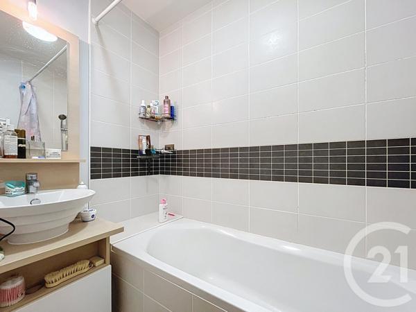 Appartement T2 à vendre  2 pièces - 44,91 m2 NANTES - 44