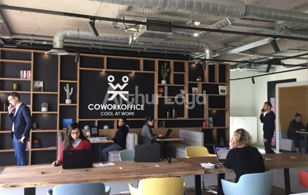 Bureaux à louer à Lesquin avec isolation performante et espaces extérieurs