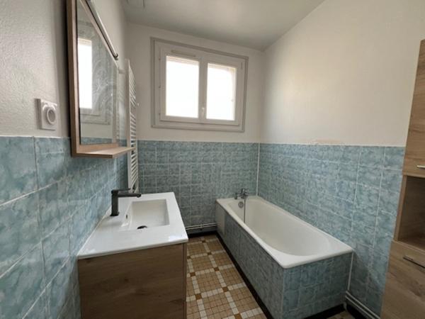 Maison de plain-pied type F3 - Aiguillon