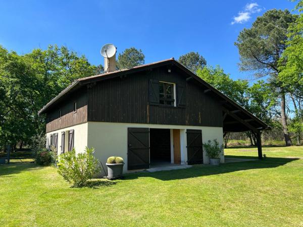 Maison à vendre    7 pièces • 226 m2 Bourriot-Bergonce