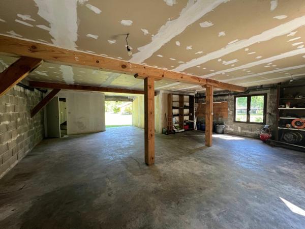 Maison à vendre    7 pièces • 226 m2 Bourriot-Bergonce