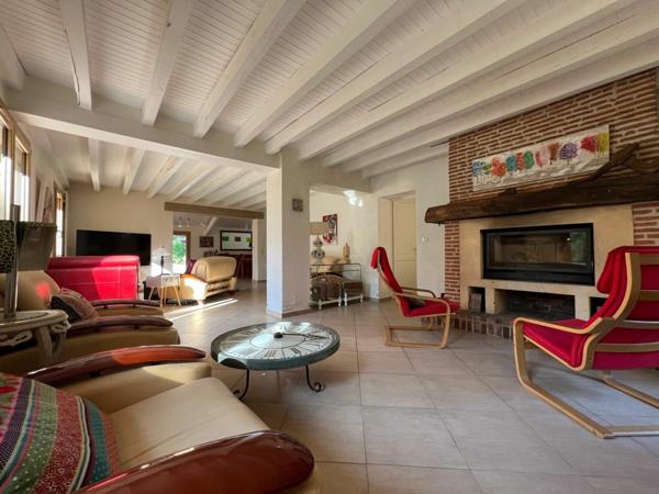 Maison à vendre    7 pièces • 226 m2 Bourriot-Bergonce