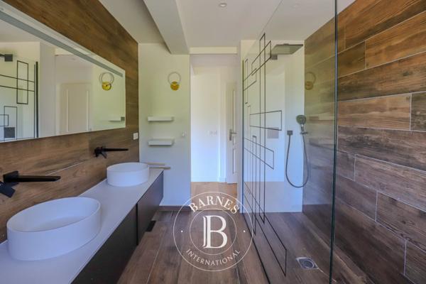 Biarritz, Maison 7 Chambres -  350 m² à vendre