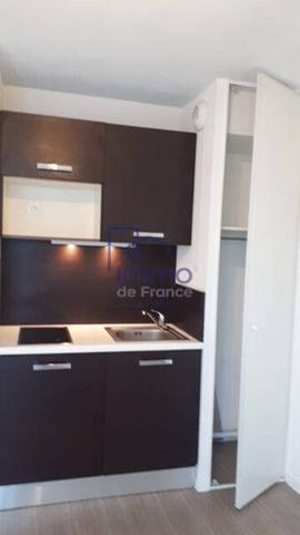 Appartement 1 pièce                                        - 38950 Saint-Martin-le-Vinoux Réf : 21606