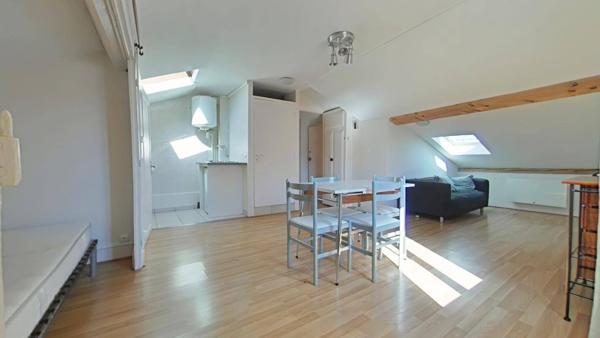 Appartement 1 pièce                                        - 42000 Saint-Étienne Réf : 12204